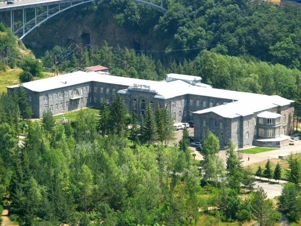Джермук арарат санаторий. Арзни армения источник. Jermuk hotel and spa. Санаторий в джермуке арарат армения. Олимпия санаторий джермук.