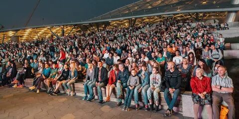 Амфитеатр в кинотеатре