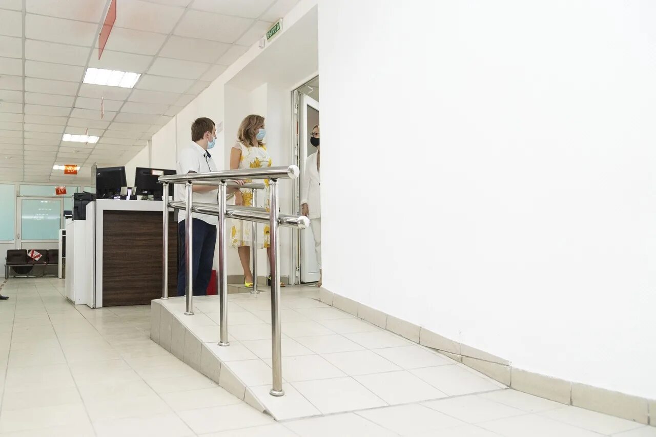 Мфц на 27 микрорайоне липецк. Мфц боевой проезд липецк. Мфц липецк. Боевой проезд 32 липецк. Мфц боевой проезд липецк.