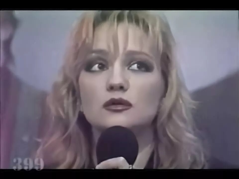 Буланова улицы разбитых фонарей. Бандитский петербург татьяна. Буланова песня из бандитского петербурга. Таня буланова бандитский петербург. Татьяна буланова молодая бандитский петербург.