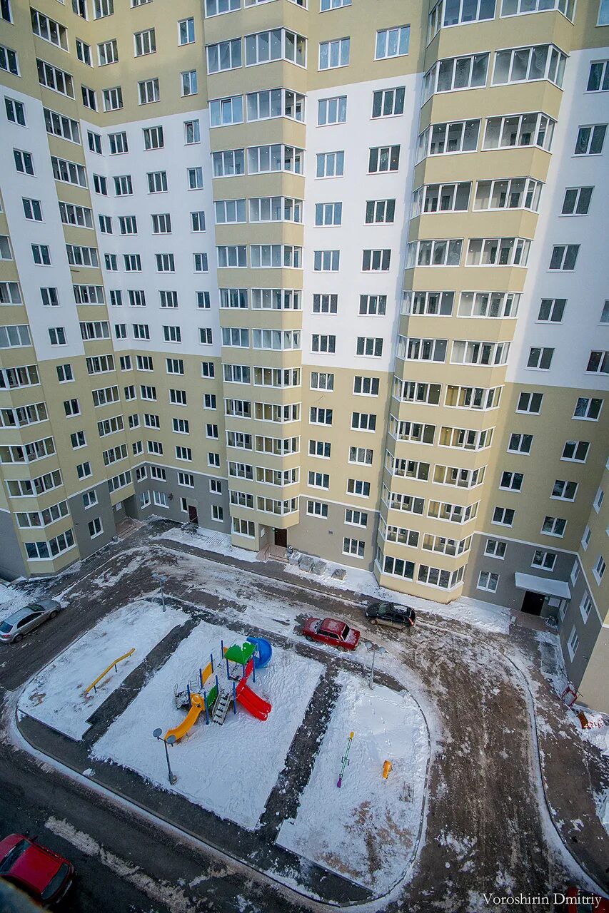 8 этаж. Н 8 этаже. Окно 8 этаж. Вид с 8 этажа. Восьмой этаж.