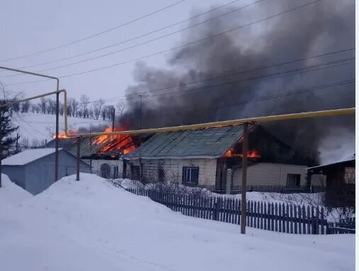 Рп5 тальменка. Пожар в Тальменке Алтайский край. Поселок Тальменка Алтайского края. Пожар в Тальменке Алтайский край вчера. Пожар в Тальменке Алтайский улица Трудовая.