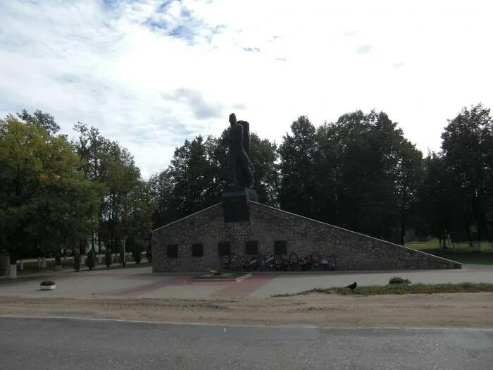 Сайты юхнова