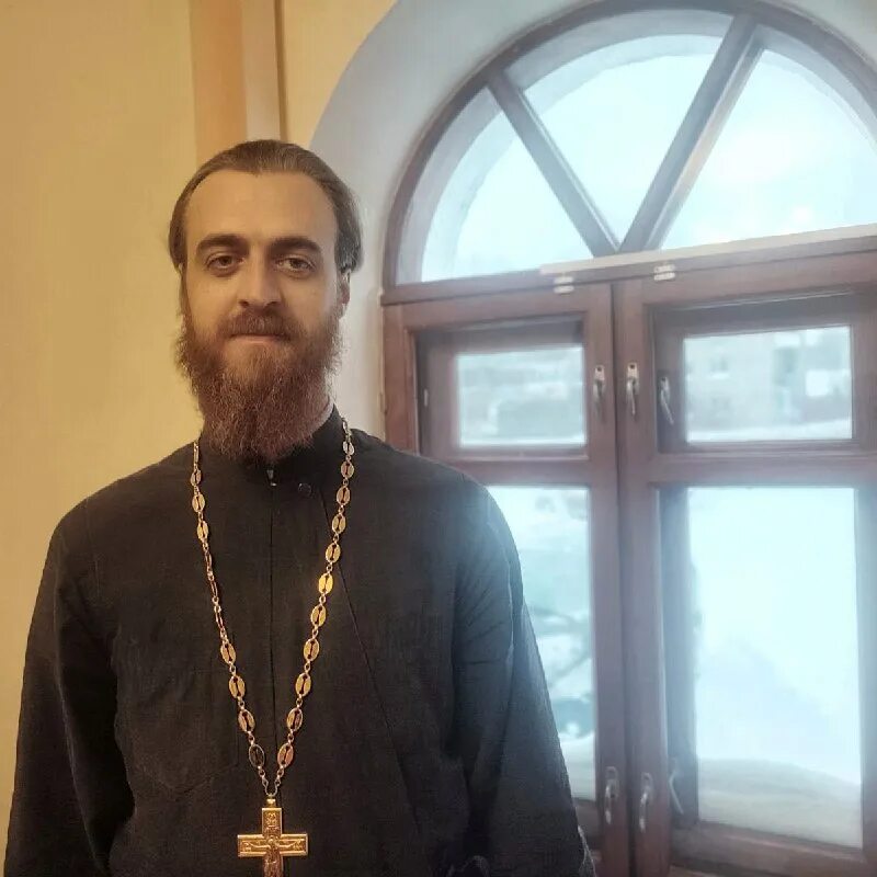 протоиерей дмитрий дылдин. протоиерей димитрий гольцев. священник из сосново. иоанн бурлак иерей. батюшка рязань.