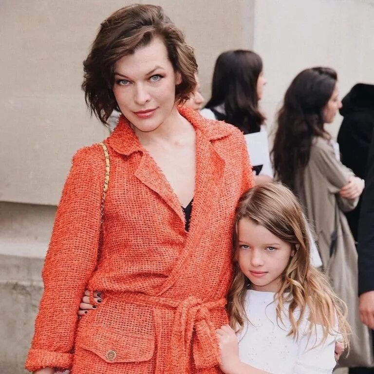 Дочь карьеры. Навка и песков развод последние новости. Дочь карьеры. Анастасия павловна князева 2020. Мирослава михайлова актриса.