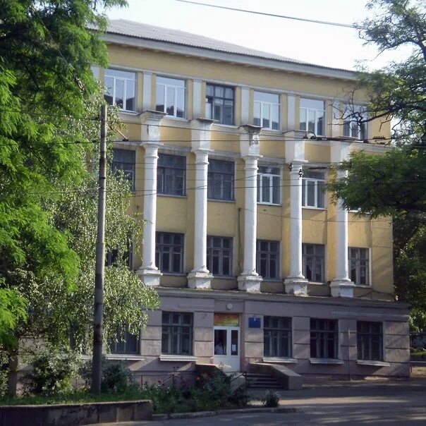 Школа 1 донецк. Школа 3 донецк. школа 61 донецк. дзержинского 2  донецк 3 школа.