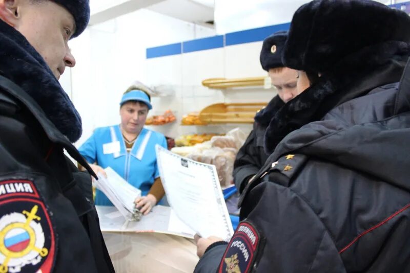 Погода в спаспорубе. Сотрудники полиции по Прилузскому району. Начальник МВД Прилузского района. ПЧ сотрудники Прилузский район.