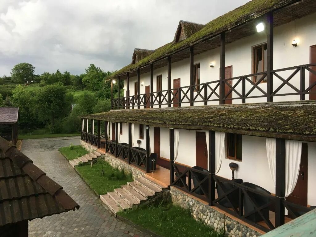 Гостиница старый дворик киров. Гостиница старый двор ессентуки. , 22, ессентуки. Отель старый двор 3 ессентуки. Гостиничный комплекс старый двор ессентуки.