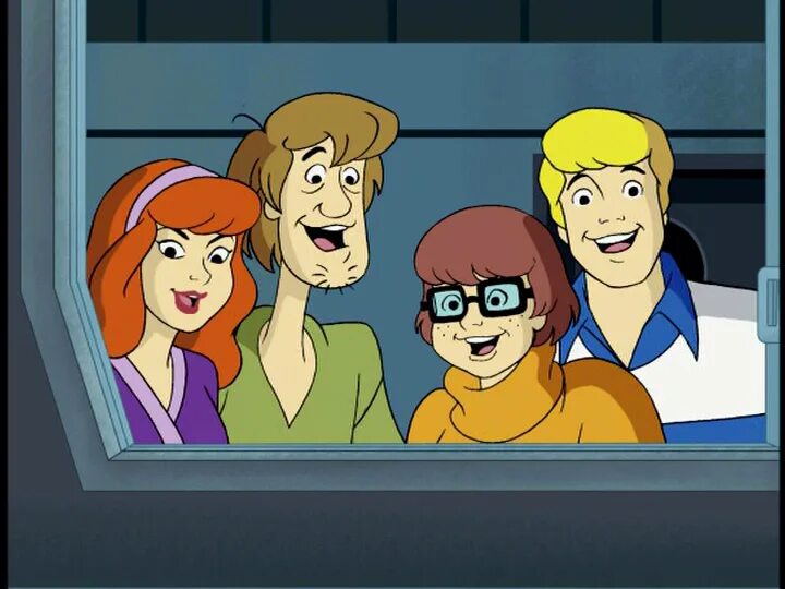 What s new scooby doo. What New Scooby Doo. Скуби Ду в университете. Скуби цвета.