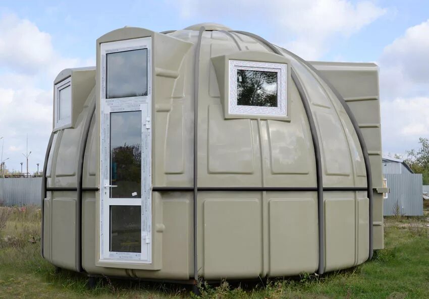 дом из пластмассы