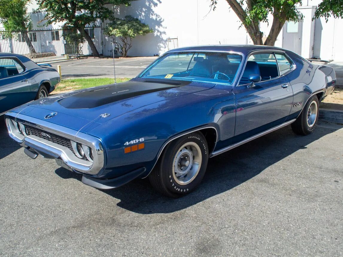 Plymouth GTX 1971. Плимут GTX 1971. Plymouth GTX 1971 440-6. Plymouth GTX.