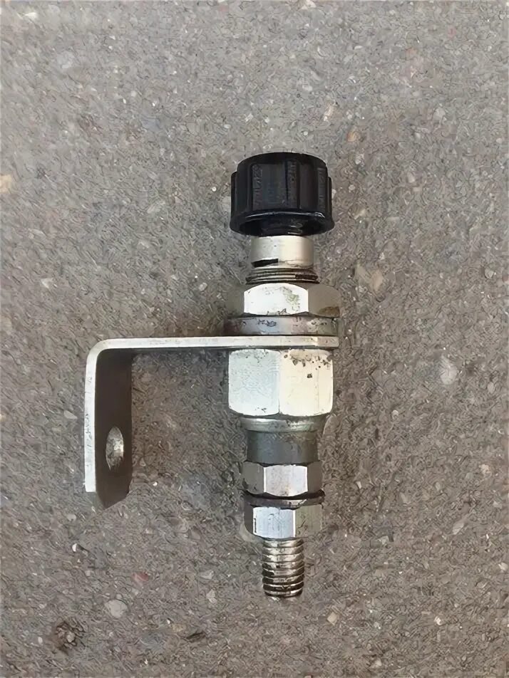 Выключатель массы ваз 2102. Выключатель массы уаз 452. Выключатель массы asw-а01 (поворотный). Выключатель массы винтовой bi600834. Зим ом 2.