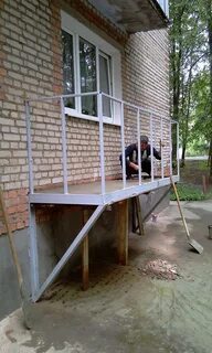Как сделать балкон на первом этаже