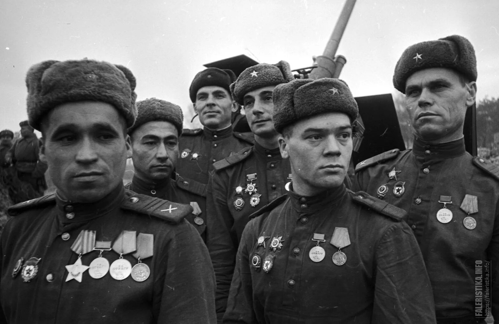 Сайт великие военные. Орденоносцы войны 1941-1945. Офицеры Победы 1945. 1941.1945. Фронт Узбекистан. Советские солдаты с наградами.