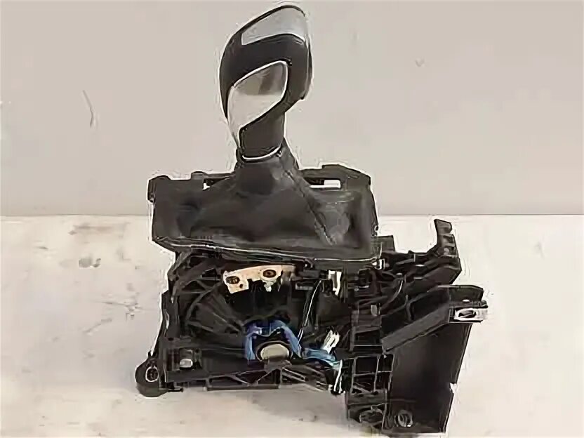 Ручка акпп mazda 6 gh. 6 селектор. Форд фокус 3 акпп или робот. Робот автомат на форд фокус 3. Ручка акпп форд фокус 3 powershift.
