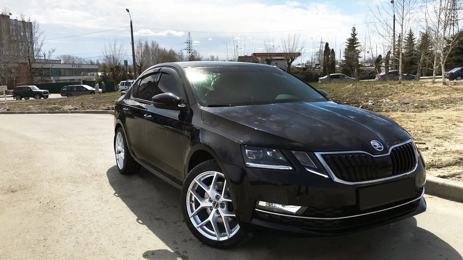 Skoda octavia a7 black. Skoda Octavia a7 черная.