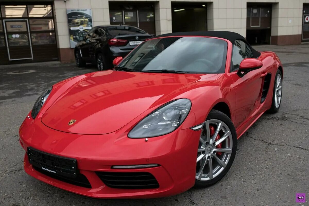 Porsche 718 Boxster Red. Порше Бокстер 718 красный. Porsche Boxster Red. Порше Бокстер красный 2022.