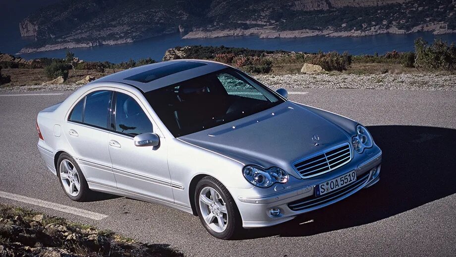 Mercedes c200 w203. Мерседес Бенц c200 w203. Mercedes Benz c200 Kompressor w203. Мерседес с 200 компрессор w203.