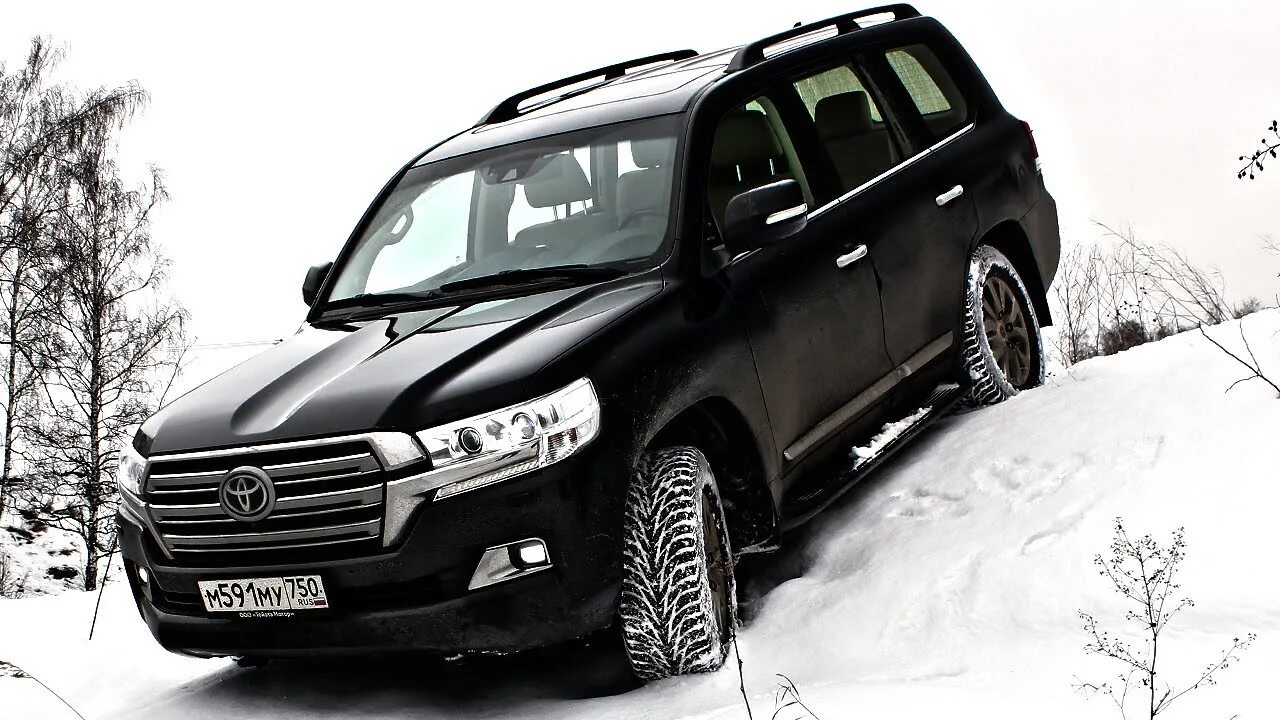 Lc 200 дизель. Тойота ленд Крузер 200. Ленд Крузер 200 2017. Land Cruiser 300 Offroad. Toyota Land Cruiser 200 Offroad.