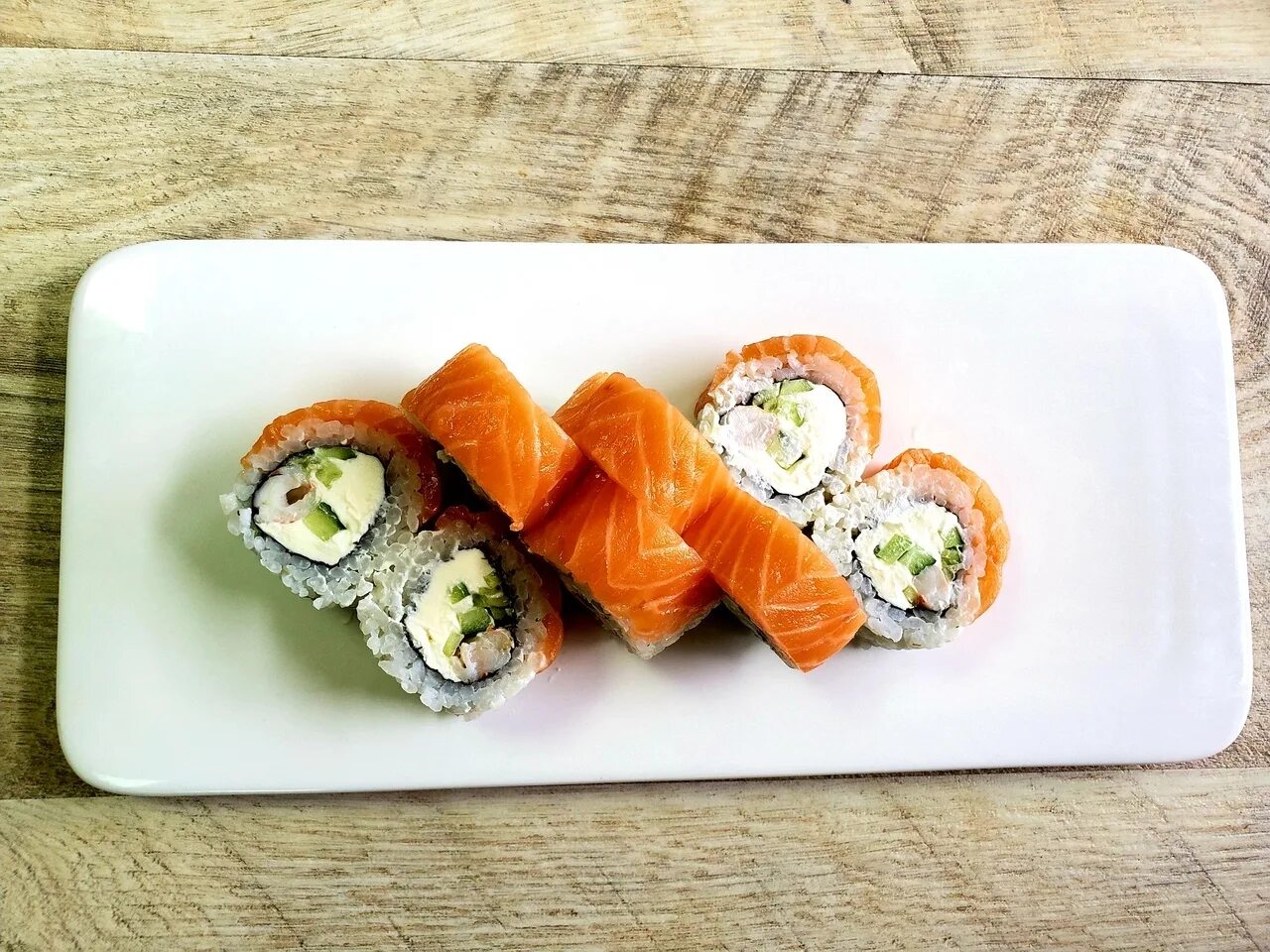 Хэппи суши мариинск посмотреть меню. Хэппи суши пенза. Хэппи суши пенза. Промокод в хэппи суши. Суворова,184 роллы.