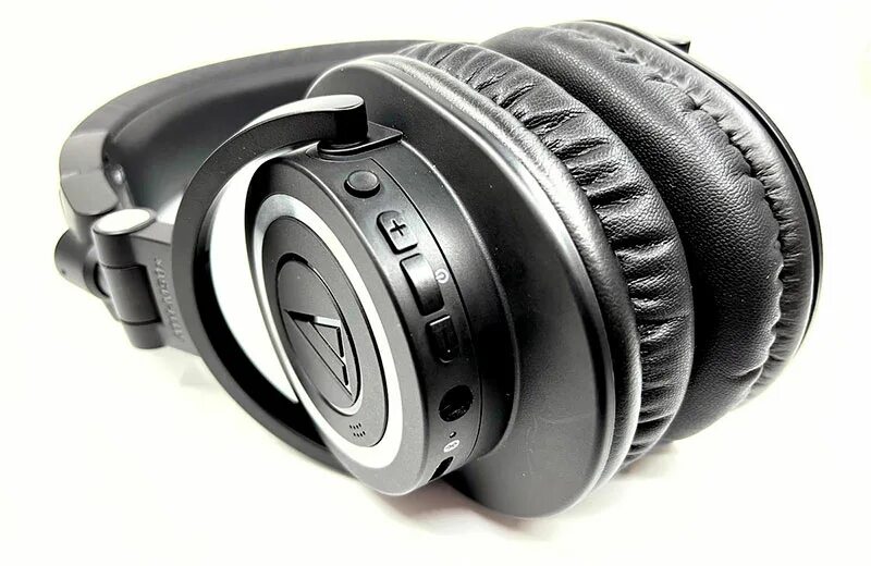 Audio technica ath m50xbt2