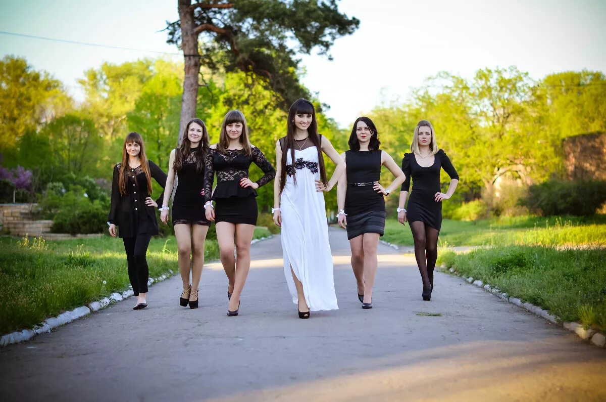 Черный девичник. Девичник в одном стиле. Черный девичник. Девичник в черном платье. Одежда для девичника.