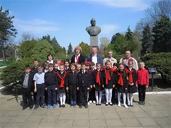 Гулькевичский сельскохозяйственный техникум. Сош 13 венцы. Школа венцы. Школа венцы. Венцы.