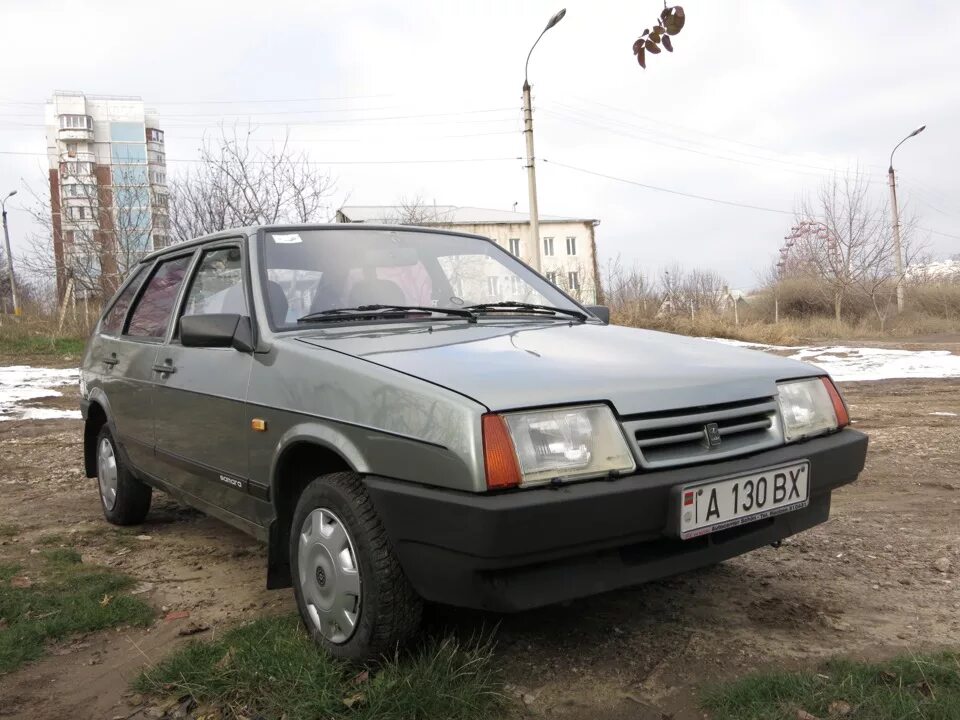 Аа 21091. Ваз 21091. Цвет электрон ваз. Экспортные наклейки ваз 2109. Ваз 21091 спутник 1 24.