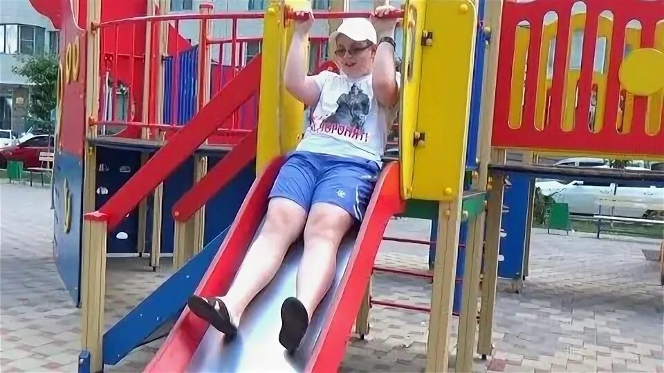 Детские площадки видео детей. Детские площадки видео детей. Детский городок аттракционов. Инвентаризация детских площадок. Детские площадки видео детей.