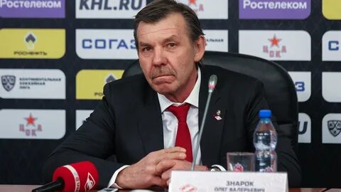 Главный хоккейный тренер