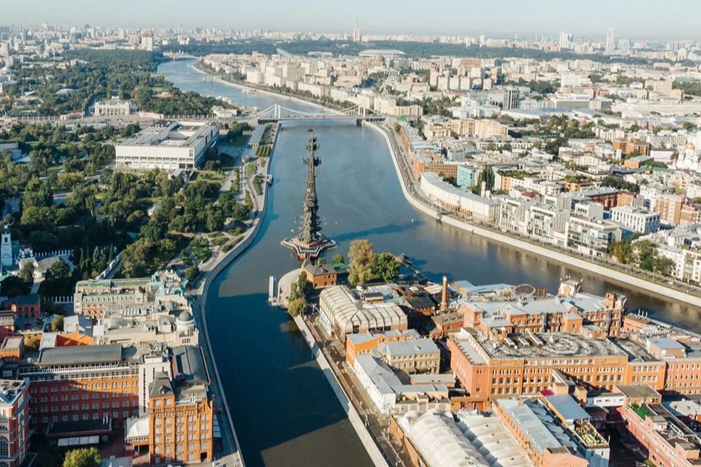 Превращение москвы в центр. Реки москвы. набережная москва. москва река за городом. москва река кама.