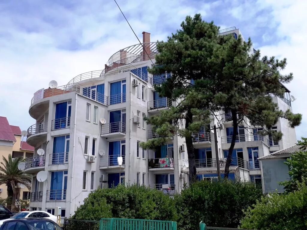 Курорт уреки в грузии. Уреки санаторий горный хрусталь. Уреки грузия отели. Отель магнетик уреки. Уреки грузия отели.