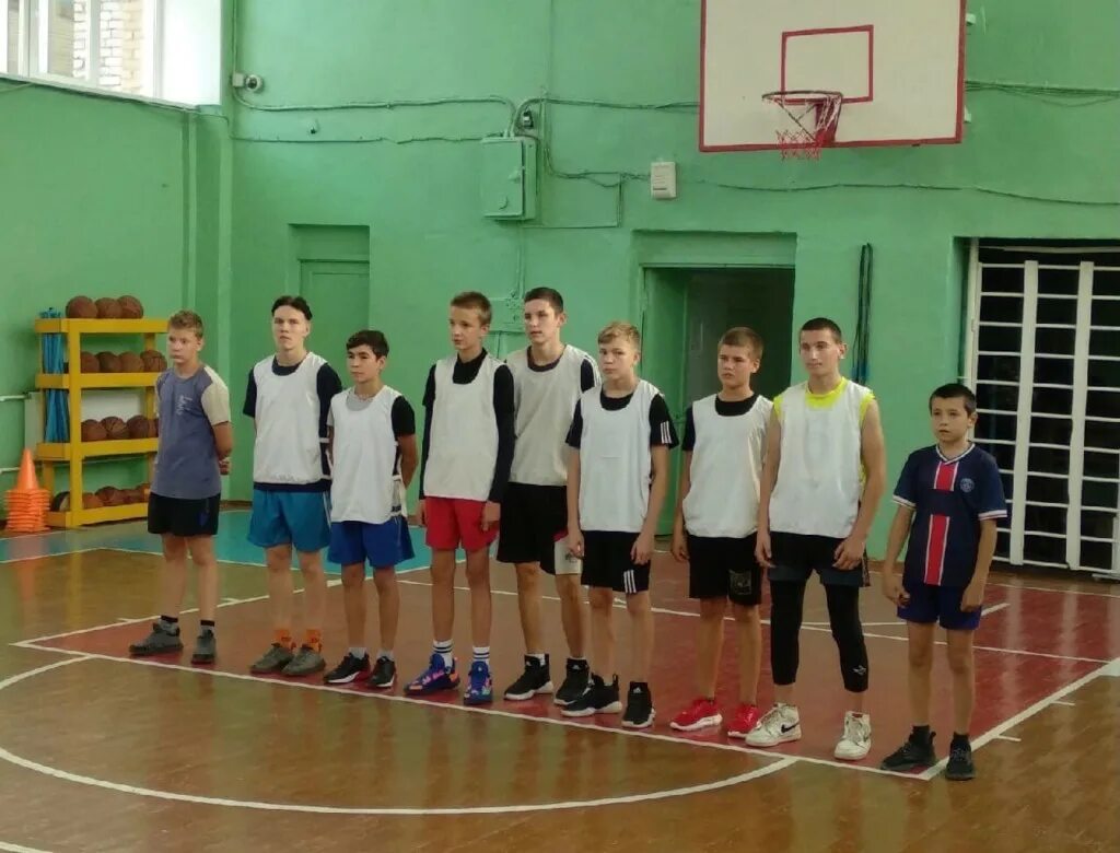 школа 1 южноуральск. школа номер 5 мбоу сош верхний уфалей. город верхний уфалей школа 9. команда спарта щекино 2011 год. мбоу сош 1 верхний уфалей.