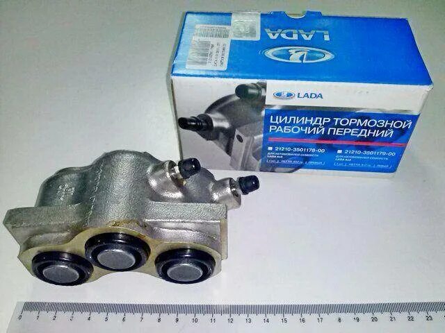 Цилиндр передний тормозов левый ваз 2121. Цилиндр тормозной передний 2121. Цилиндр тормозной передний 2121. Передний тормозной цилиндр ваз 2121. Цилиндр тормозной передний ваз 21214 артикул.