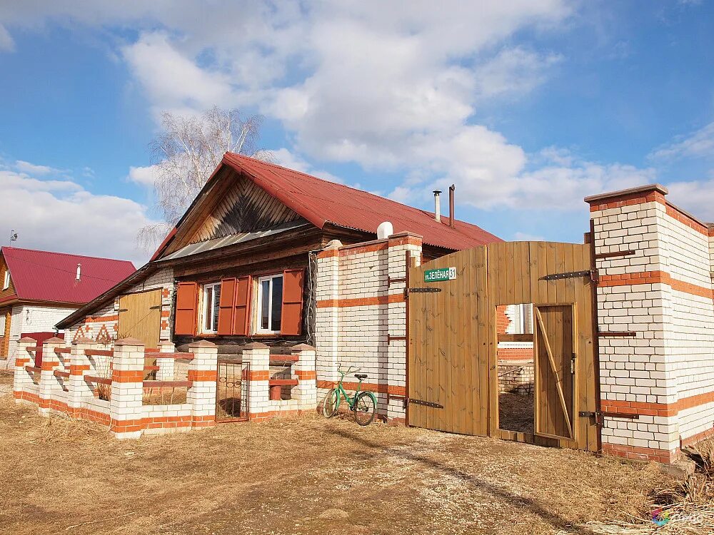 Купить дом в нижегородской области недорого. Великовское Нижегородская область дом. Дом в Нижегородской области. Кирпичный дом Нижегородская область. Дом на берегу Нижегородская область.