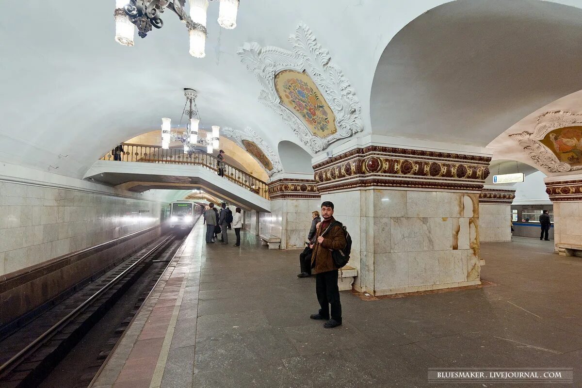 Арбатская синяя. Метро Киевская Арбатско-Покровская линия. Киевская (станция метро, Арбатско-Покровская линия). Станция Арбатская Арбатско-Покровская линия. Станция Киевская Арбатско-Покровской линии.