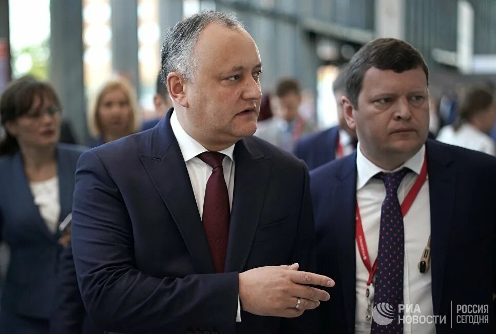 Хочет получить российское. Додон ПМЭФ. Igor Dodon.