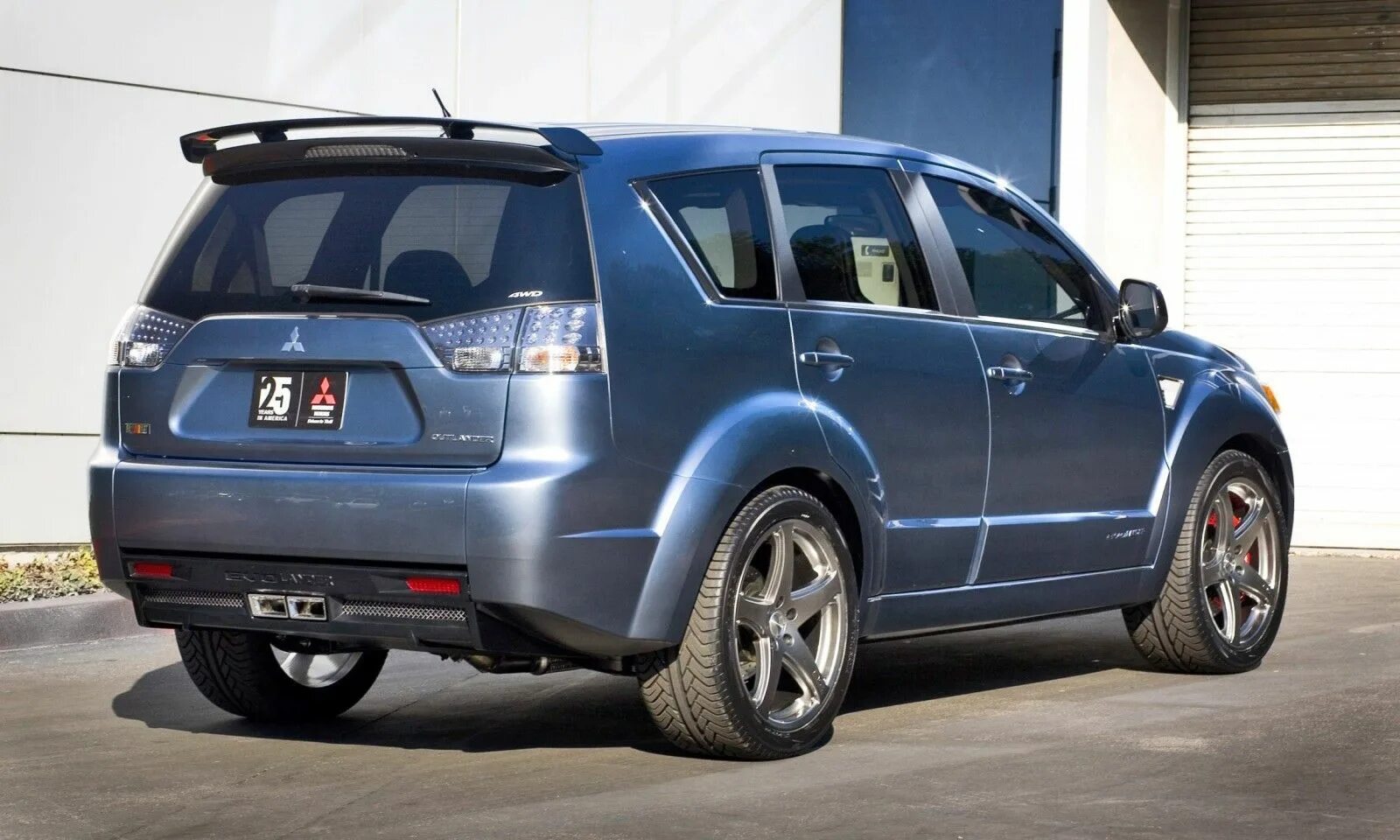 Outlander xl тюнинг. Mitsubishi outlander xl 3.0 2008. mitsubishi outlander 2007 tuning. mitsubishi outlander xl tuning. мицубиси аутлендер xl 2008.