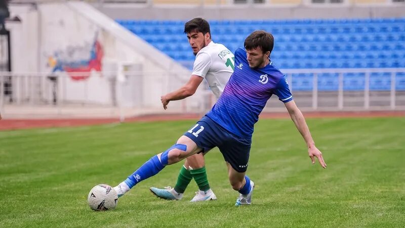 Багателия футболист. Павел багателия. Багателия футболист. Багателия футболист. Багателия футболист.