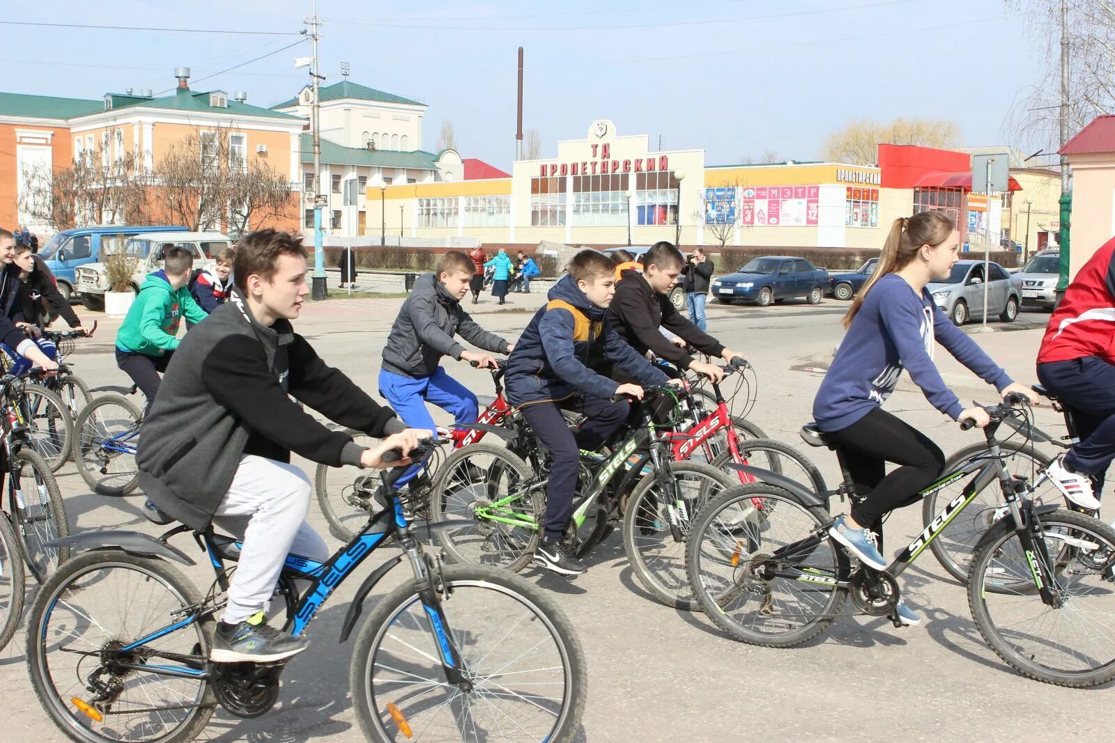 Усмань в контакте новый формат. Усмань 48 новый Формат. Подслушано Усмань. Усмань 48 подслушано Усмань. Зарядись новая Усмань.