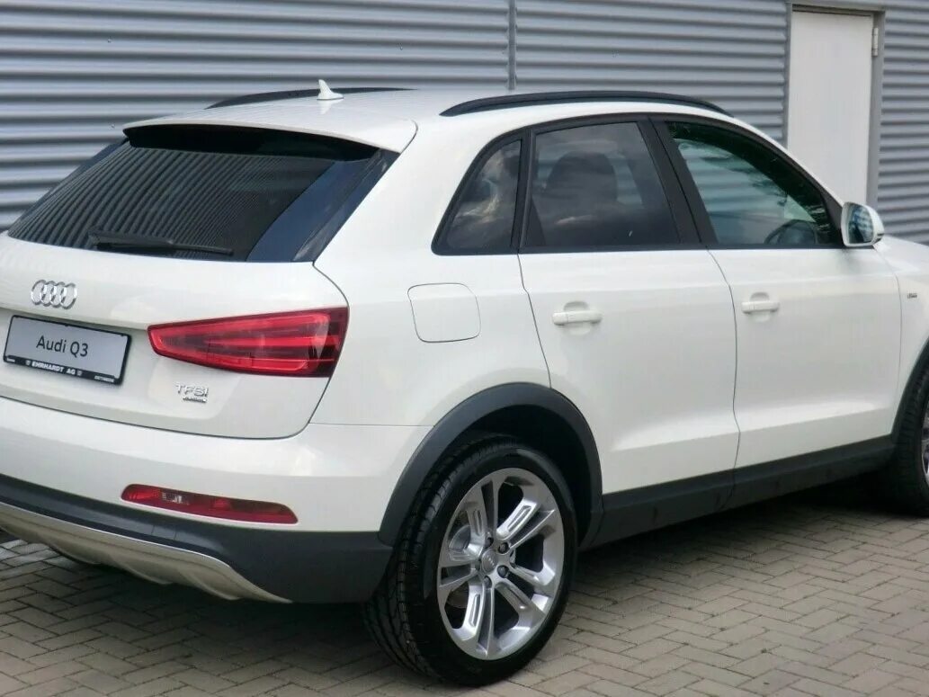 Audi q3 8u рестайлинг. Audi q3 2014. Audi q3 s line 2014. Ауди q3 2 литра. Ауди q3 2 литра.