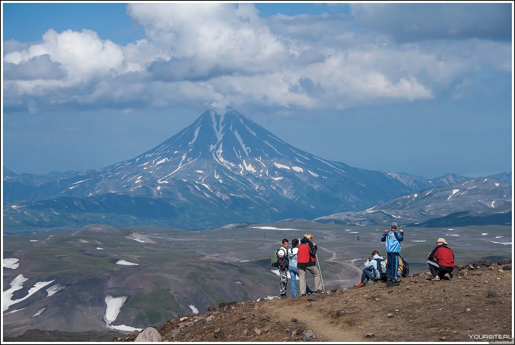 Отрасли специализации сельского хозяйства дальнего востока. Дальний восток регионы. Отраслевая структура дфо. Сферы дальнего востока. Планы развития дальнего востока.
