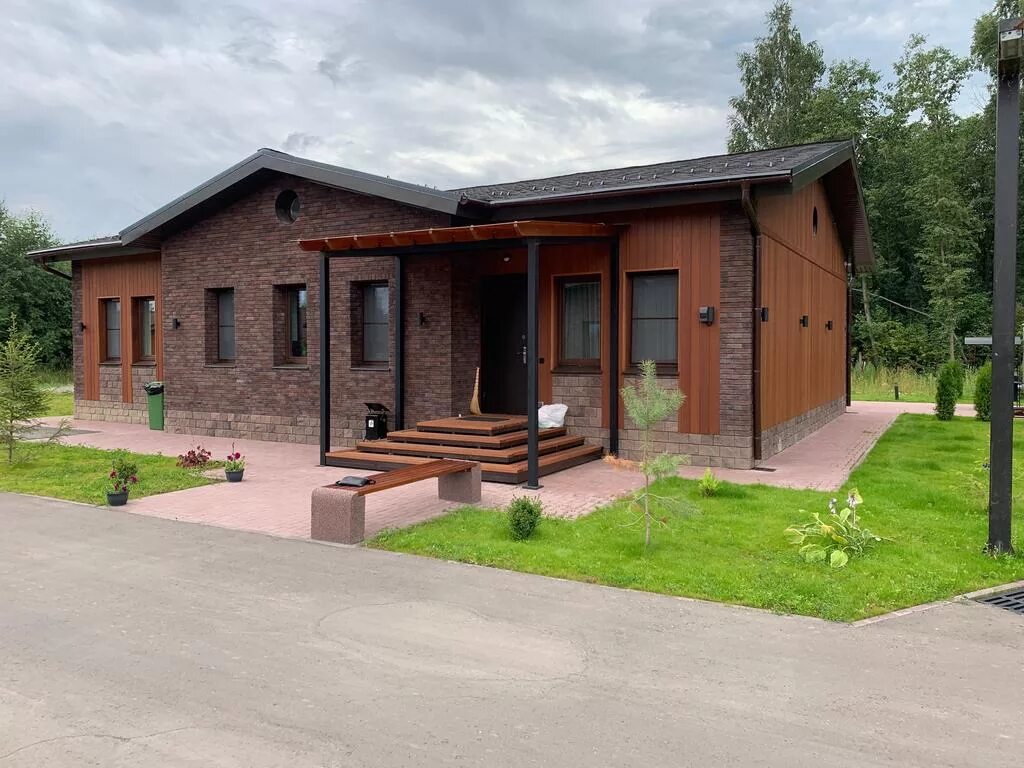 Показать дома от собственника в конаково за 23 год. Дача на продажу город конаково конаково фаянс снт весна. Конаково лесная улица. Конаково домики. Дом в конаково.