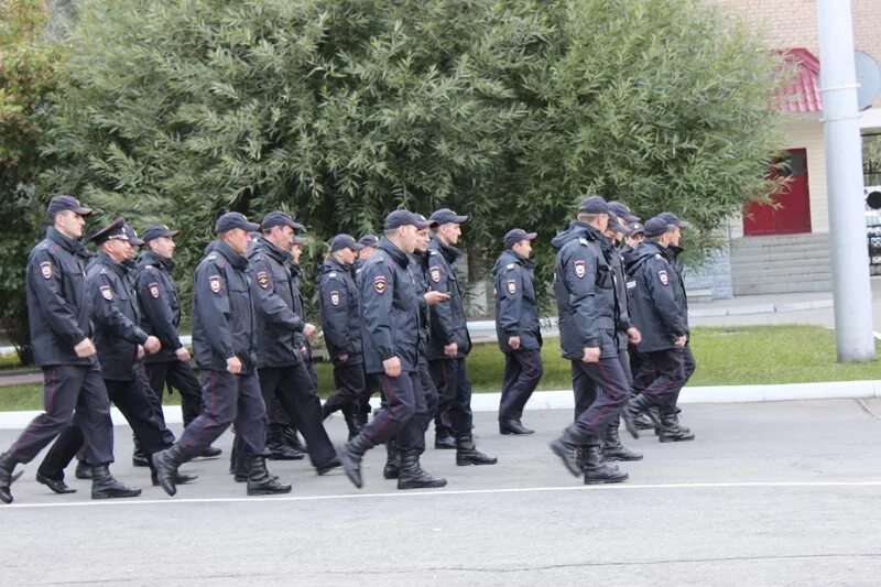 Время служить в полиции. Сотрудники патрульно-постовой службы полиции. ППС полиция. ППС Челябинск. Строевые подразделения ППС.