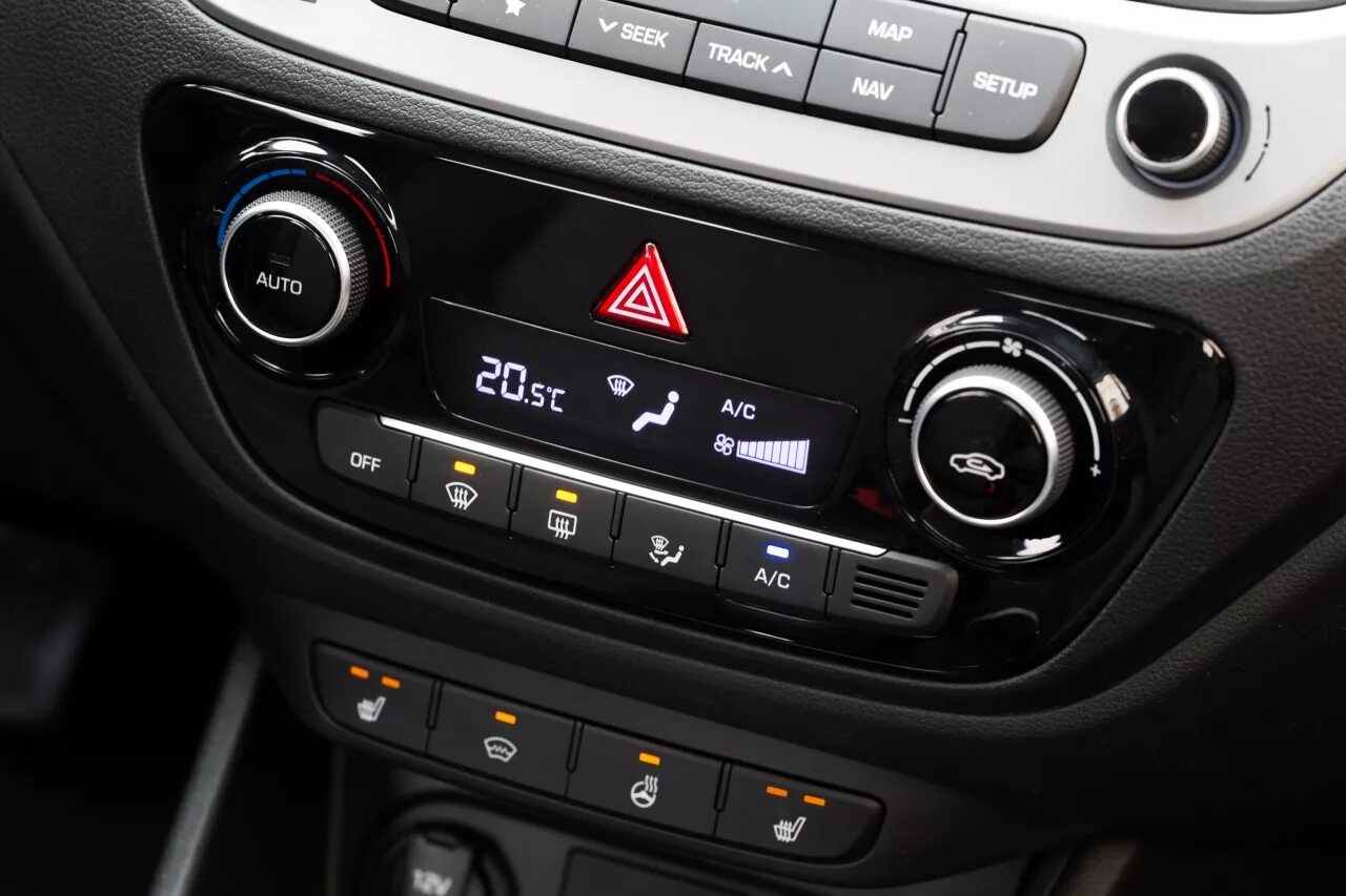 Солярис установить кондиционер. Климат контроль hyundai solaris 2. климат контроль хендай солярис 2017. климат контроль хёндай солярис 2. блок климат контроля солярис 2017.