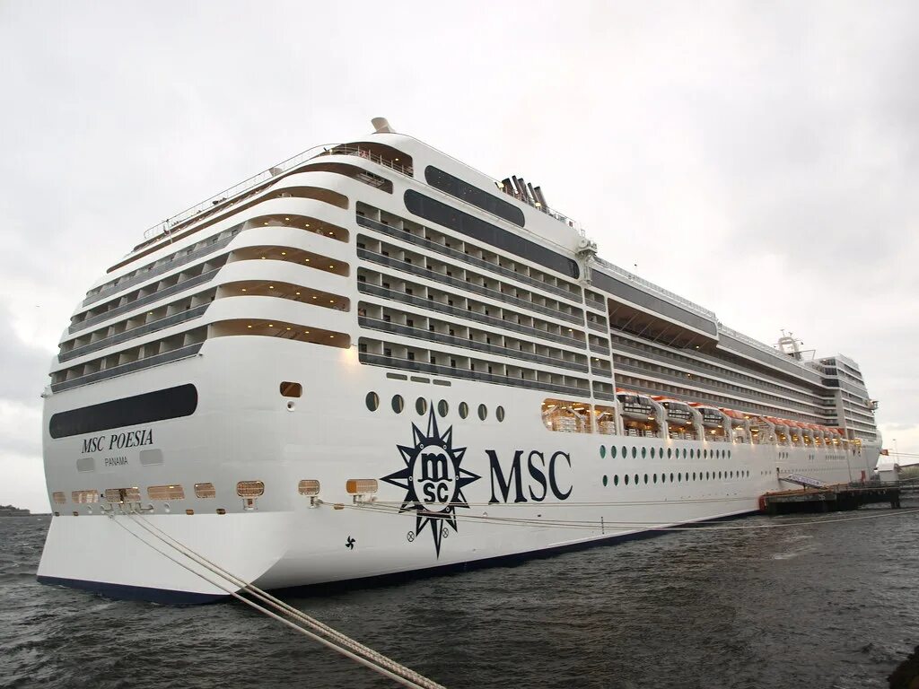 Msc 18. Msc poesia круизный лайнер. круиз msc poesia. msc splendida.