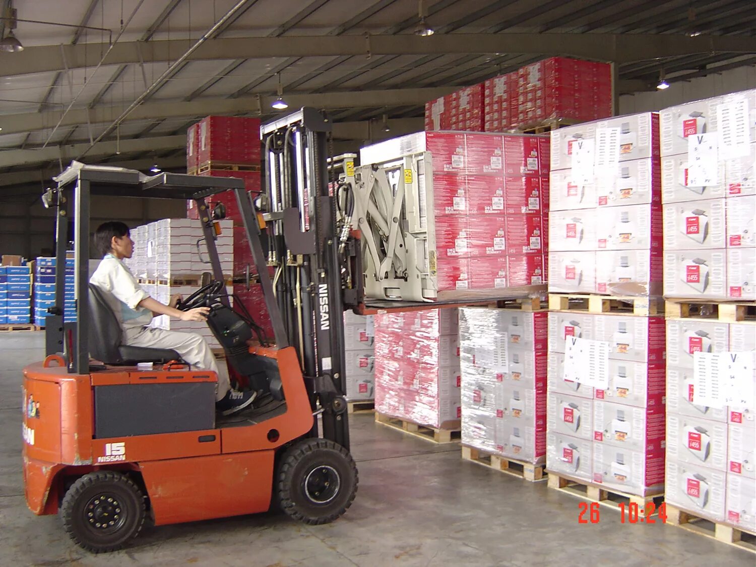 Kardex remstar shuttle xp500. Easy handling. Салфетки торк h2. Полотенца бумажные листовые tork premium. Smile png.