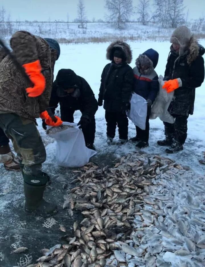 Якутская мунха. Якутская рыбалка мунха. Мунха тэриллэрэ. Мунха в Кобяйском улусе.