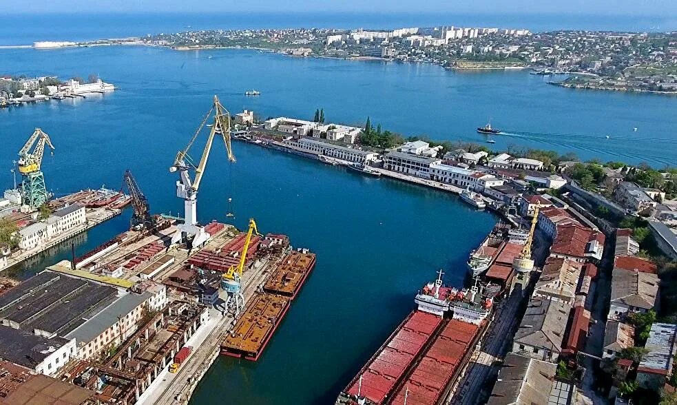 Севастопольский морской завод плав опоры керченского моста. Севастополь завод орджоникидзе. Морской завод имени серго орджоникидзе. Севастопольский морской завод имени серго орджоникидзе под землей. Севастопольский морской завод имени серго орджоникидзе.