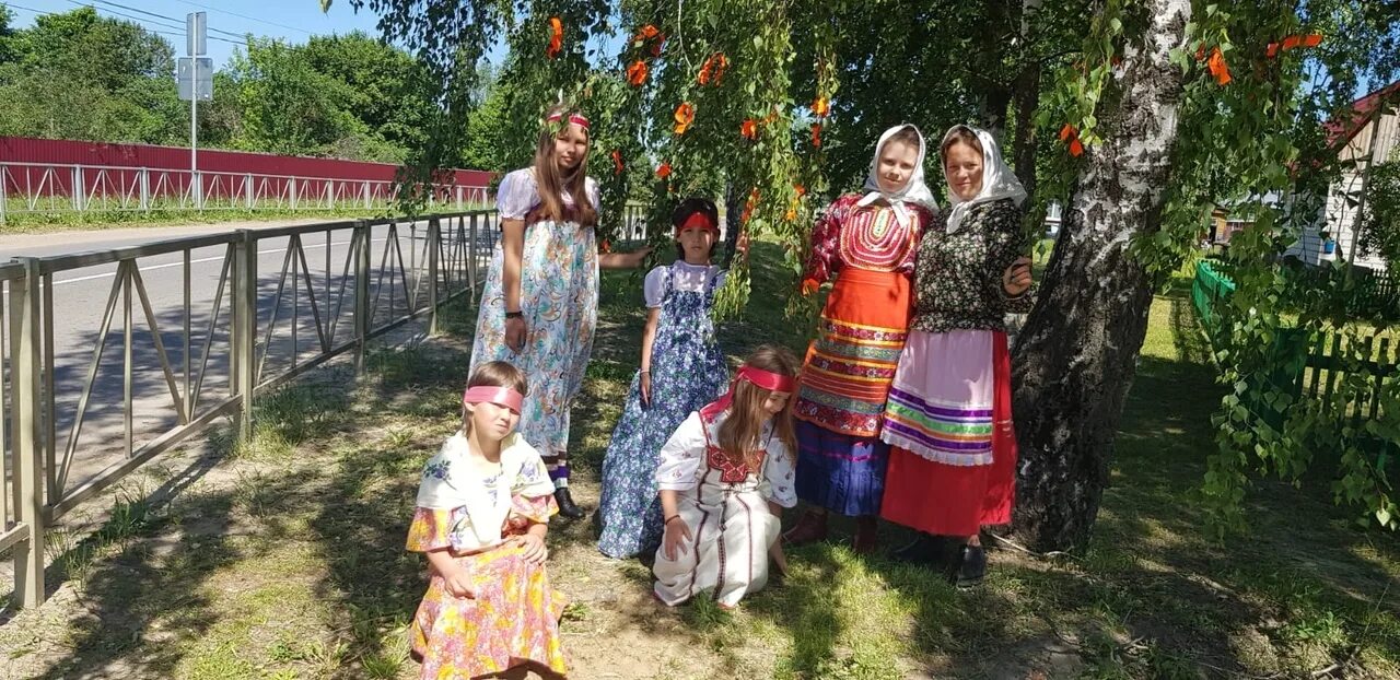 праздник русской березки троица. зеленые святки. сценарий троица. лето праздник на улице. праздник русской березки в детском саду.